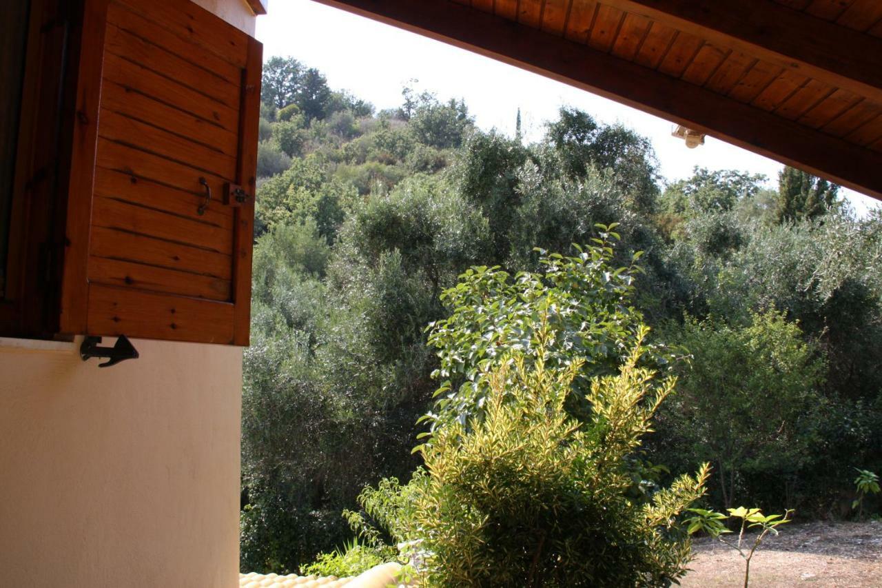 Katerina Rooms Syvota Exterior photo